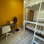 Grand Appartement 4 Chambres Ideal Groupes, Gare Saint Jean Apartman