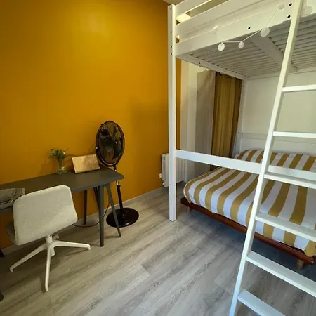 Spacieux & Chaleureux, Gare St-jean アパート